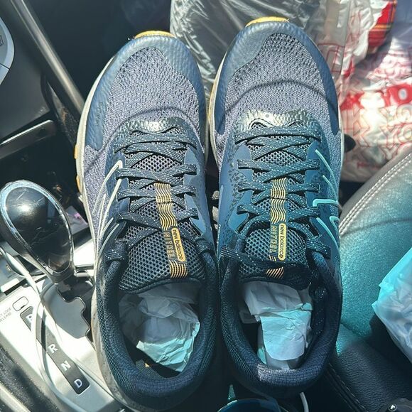 New Balance Men's DynaSoft Nitrel V5 Trail Running Shoe Size 11 - Picture 2 of 5